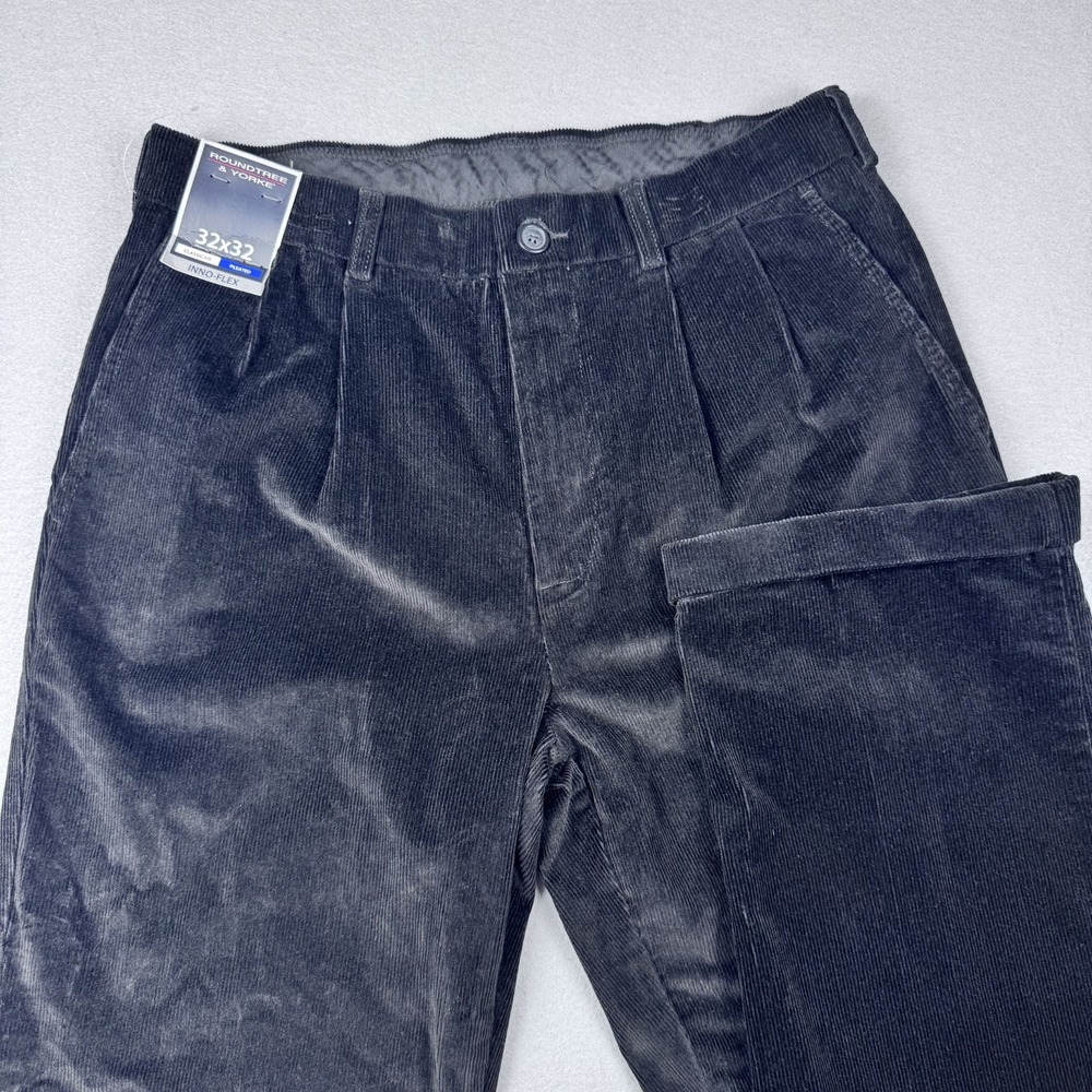 NWT Roundtree & Yorke Corduroy Inno-Flex Pants Men 32x32 Double Pleated Cuffed